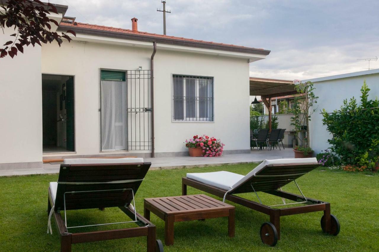 Macchia Home Марина-ди-Каррара Экстерьер фото